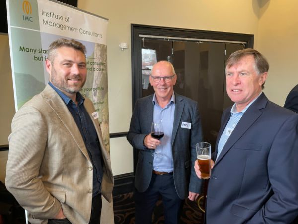 Management Consultants Lunch Auburn Hotel hosted by Dianne Semmens from IMC Vic/Tas and Peter Buckingham at Spectrum Analysis